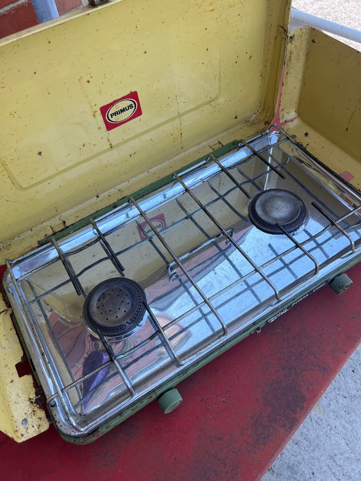 Ancien réchaud dans son jus, Caravanes & Camping, Enlèvement ou Envoi, Comme neuf