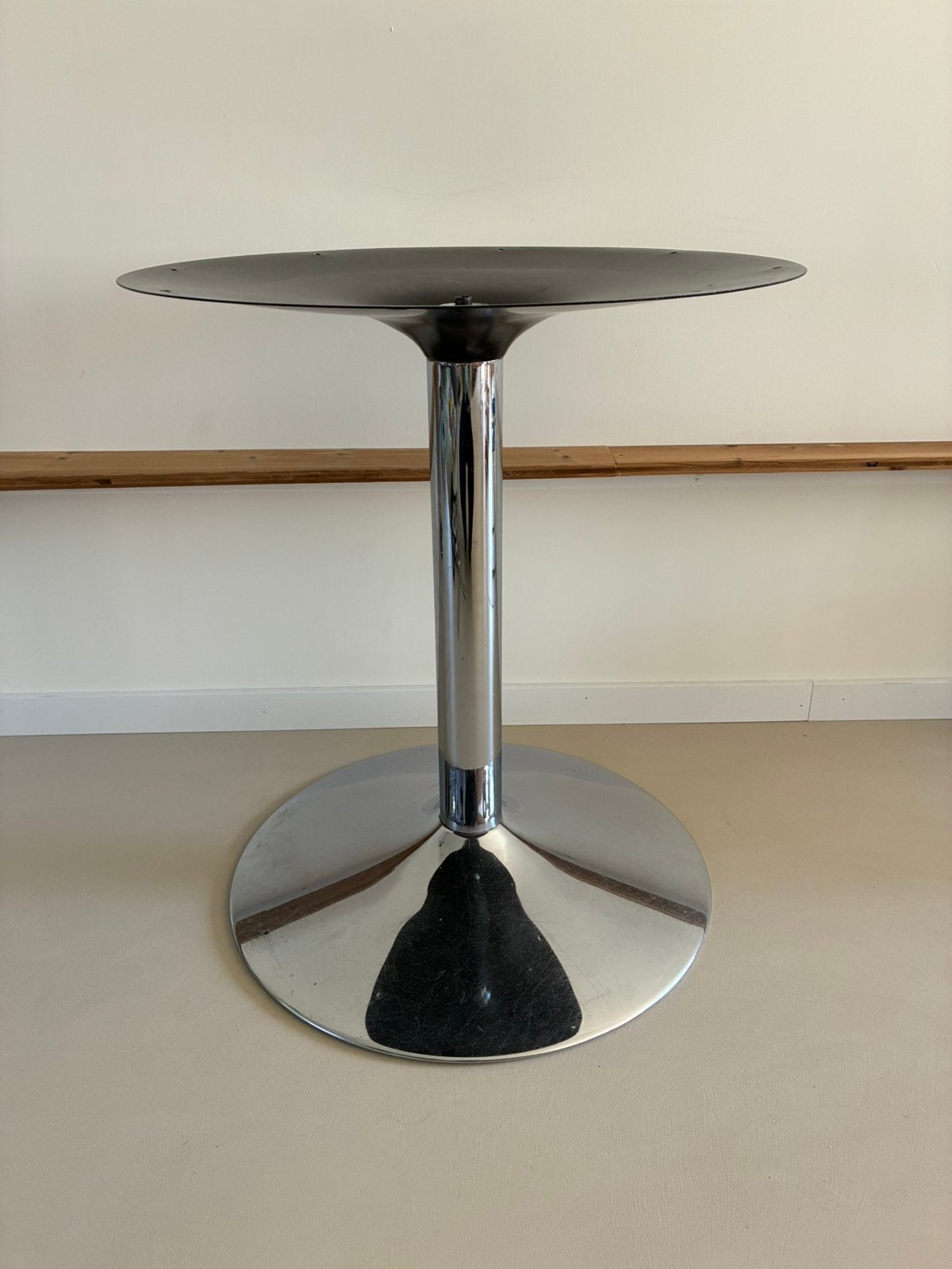 Tafelpoot chroom vintage, Maison & Meubles, Pièces pour table, Rond, 50 à 100 cm, Comme neuf, 50 à 100 cm