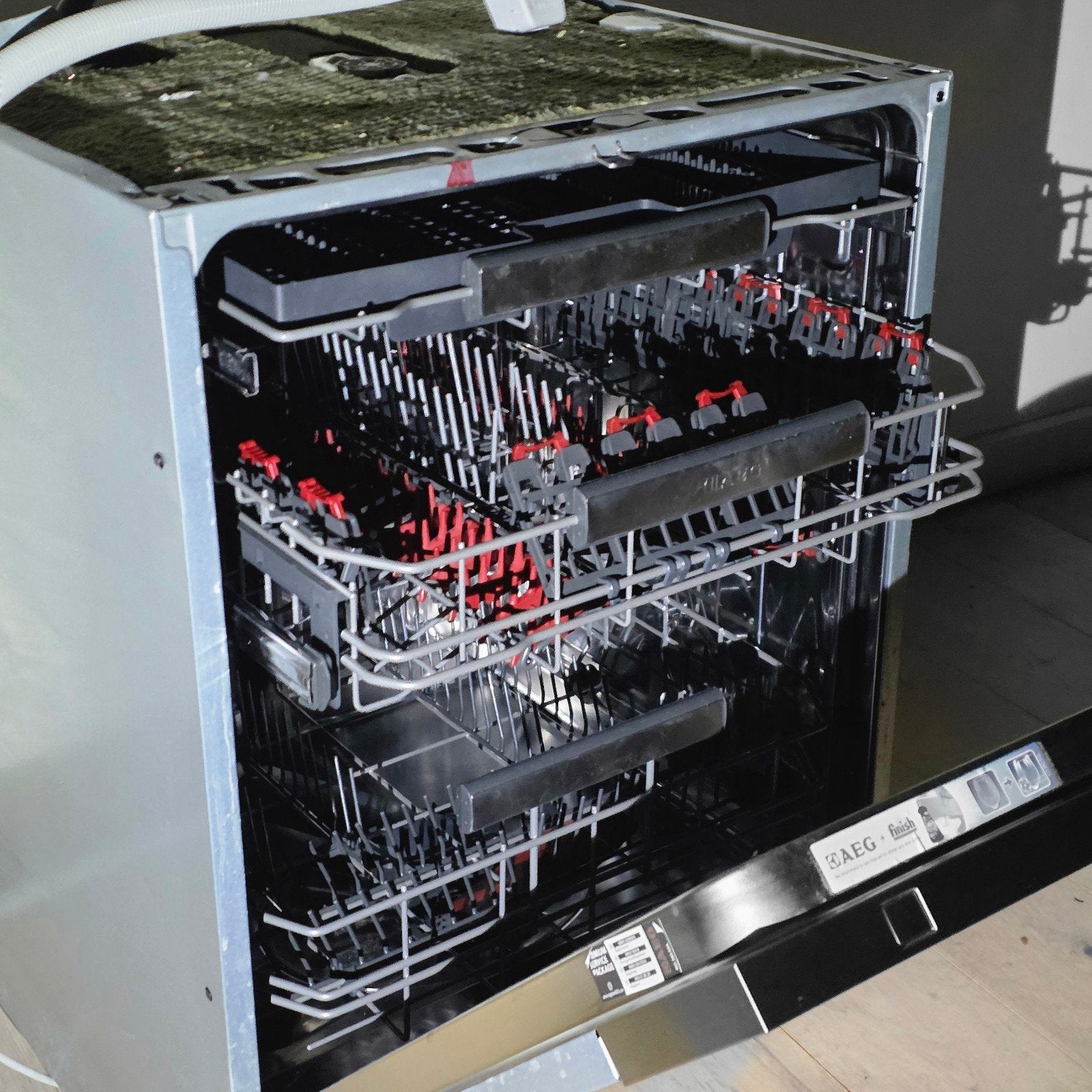 Lave-vaisselle encastré AEG Favorit (XXL/A++), Electroménager, 85 à 90 cm, Encastré, Moins de 10 litres, Enlèvement