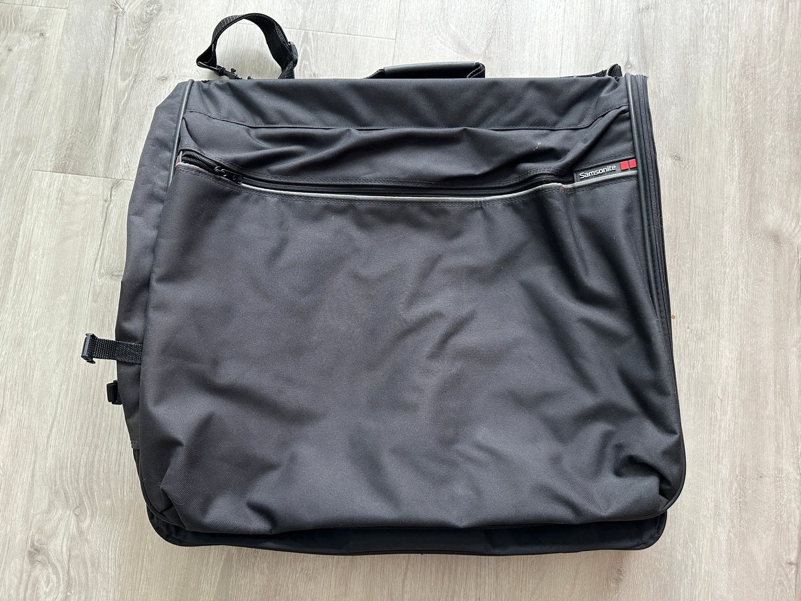 Reistas - Kostuumdrager, Bijoux, Sacs & Beauté, 30 cm ou plus, Moins de 35 cm, Enlèvement, Utilisé
