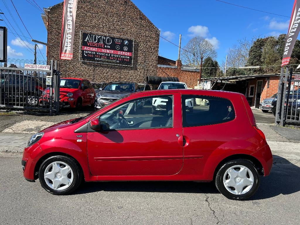 Renault Twingo 1.2i Yahoo! 55(75)KW(HP) 1ER PROP GAR.1AN, Autos, Euro 5, https://public.car-pass.be/vhr/586b3071-faf8-4a8e-a909-c78fe23c4df7