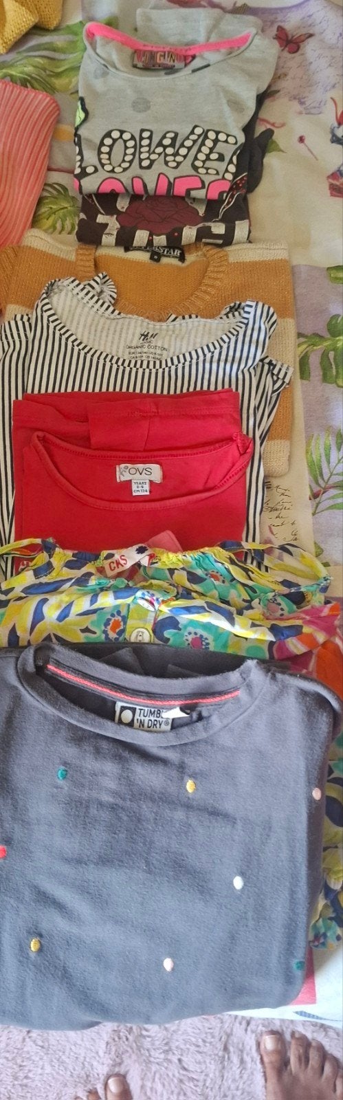 Grote opruiming meisjeskleding in mooie staat! Drie complete, Enlèvement ou Envoi, Taille 134