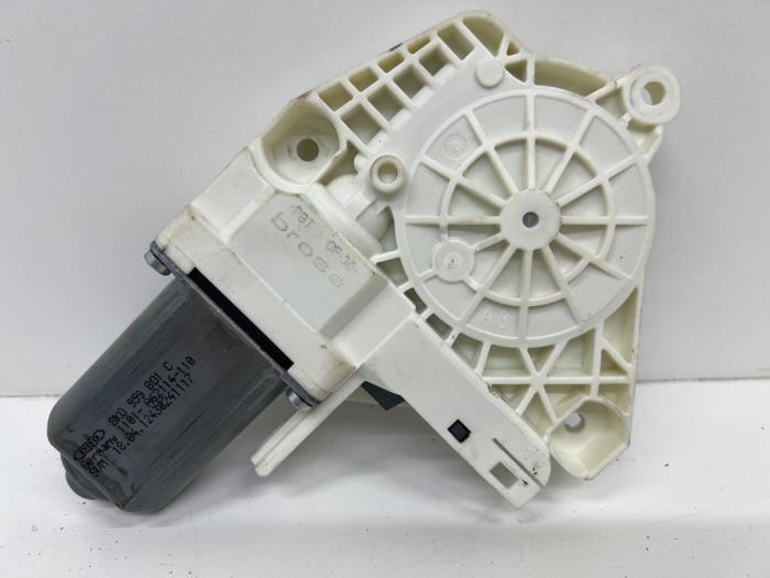 Moteur de vitre portière d'un Audi A1, -, 3 mois de garantie, Audi, Utilisé