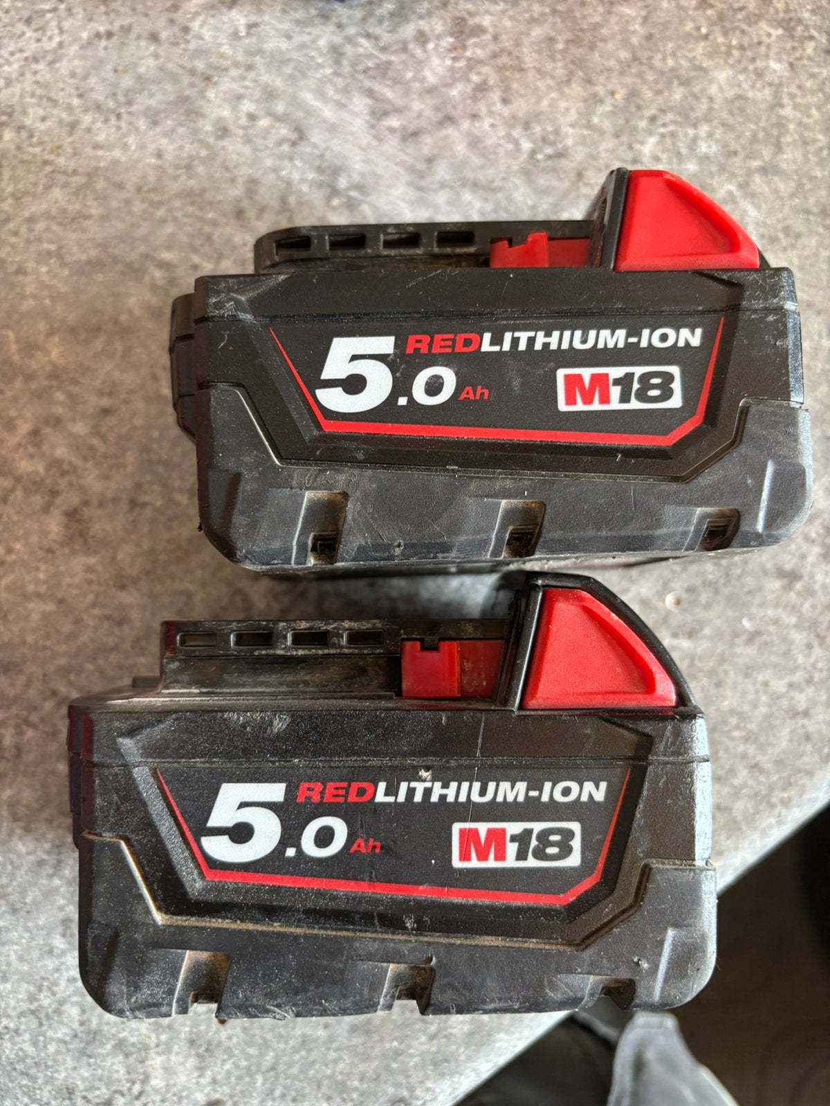 Milwaukee batterijen, Ophalen, Zo goed als nieuw