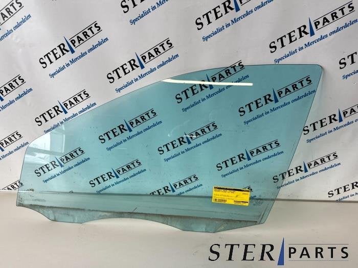 Vitre portière 4portes avant gauche d'un Mercedes C-Klasse, 3 mois de garantie, Utilisé, -, -