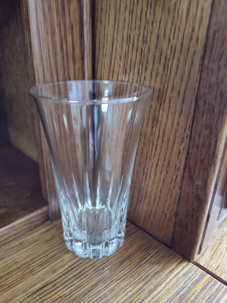 Divers verres, Enlèvement, Comme neuf