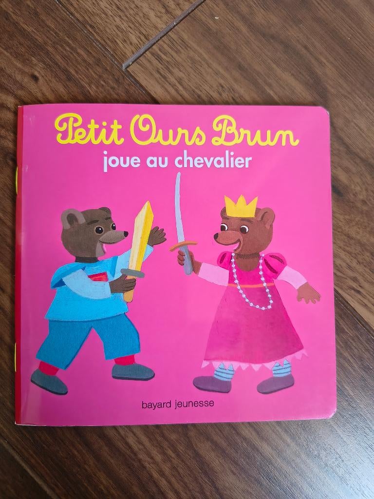 Petit Ours Brun joue au chevalier, Enlèvement, Comme neuf, Fiction général