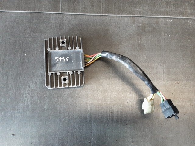 ST4S 1998 - 2006 Ducati Spanningsregelaar D1-61688
