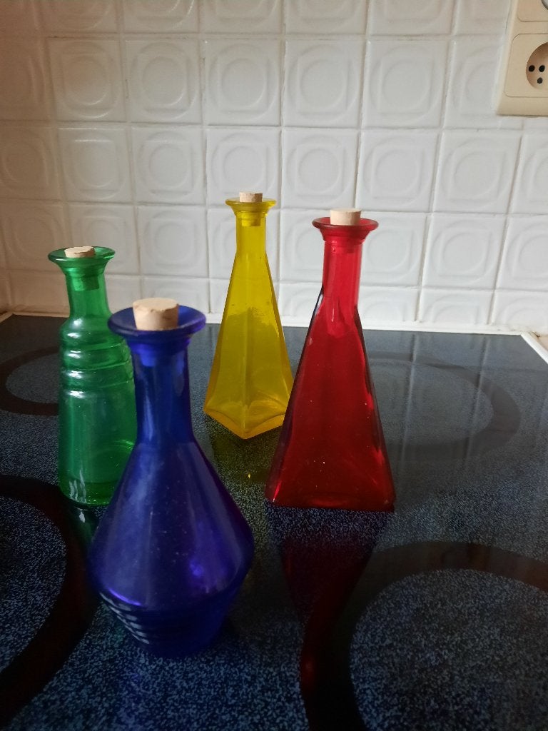 keuken set nieuwe glazen sierbokalen voor olie+houten kurk, Ophalen of Verzenden