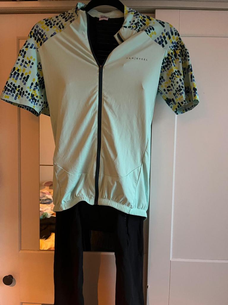 Triatlon fietstenue voor dames maat S, Fietsen en Brommers, Verzenden, Zo goed als nieuw, S, Dames