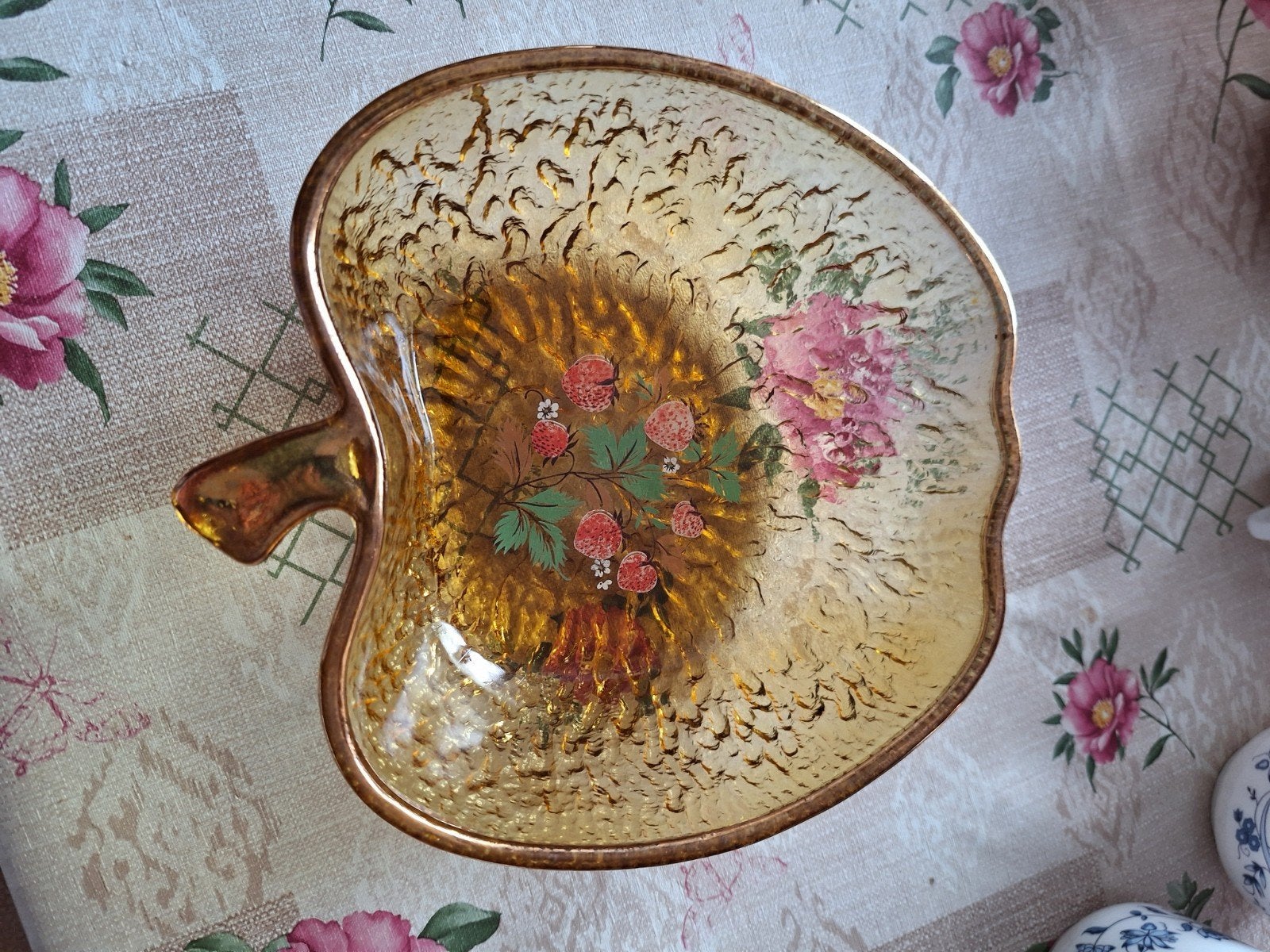 Plat vintage en forme de pomme
