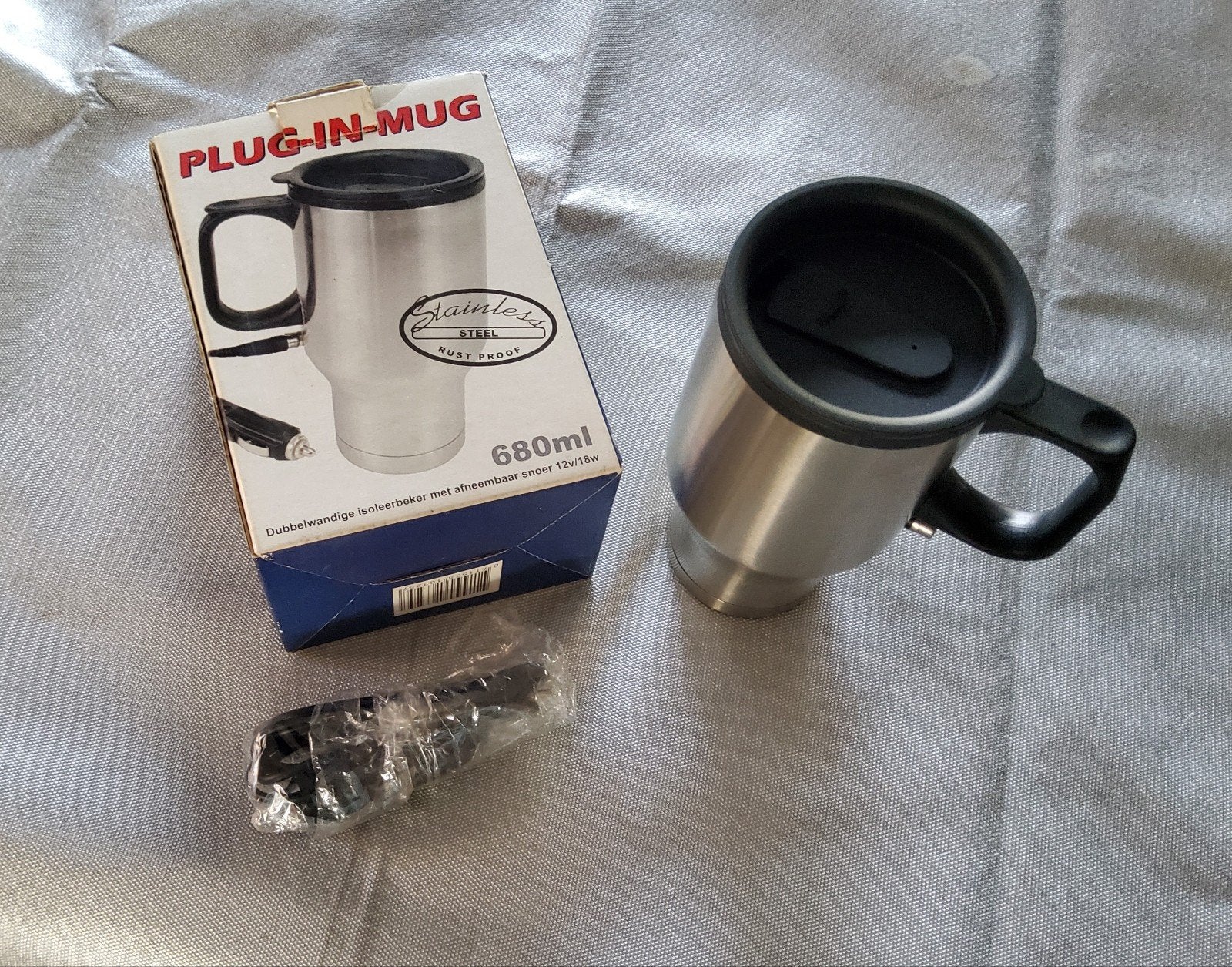Plug-in-Mug - Dubbelwandige Isoleerbeker-680 ml (nieuw), Ophalen, Nieuw