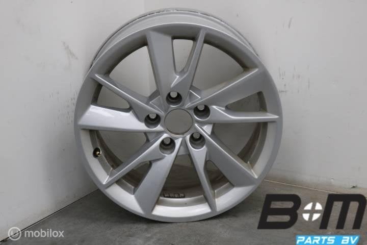 1 losse 16 inch velg Audi A4 8W 8W0601025B, Gebruikt, Velg(en)