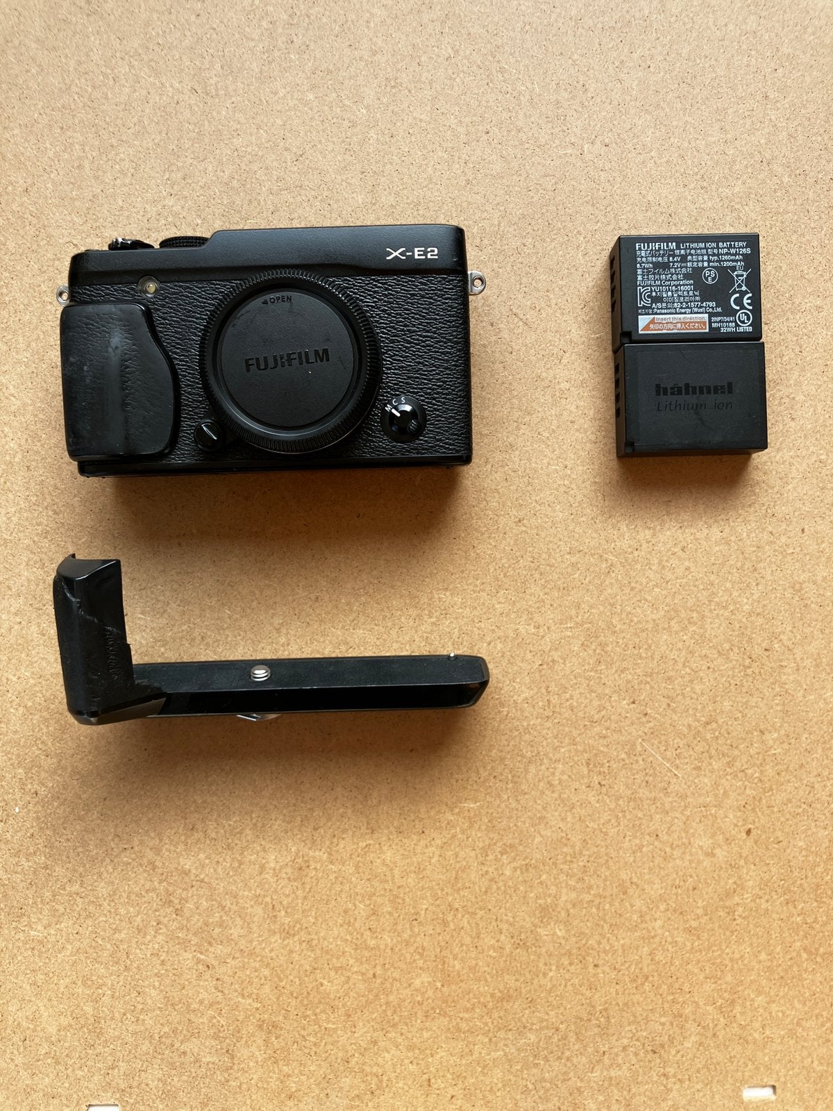 Fujifilm xe-2, Audio, Tv en Foto, Fotocamera's Digitaal, Ophalen of Verzenden, Gebruikt, Accu
