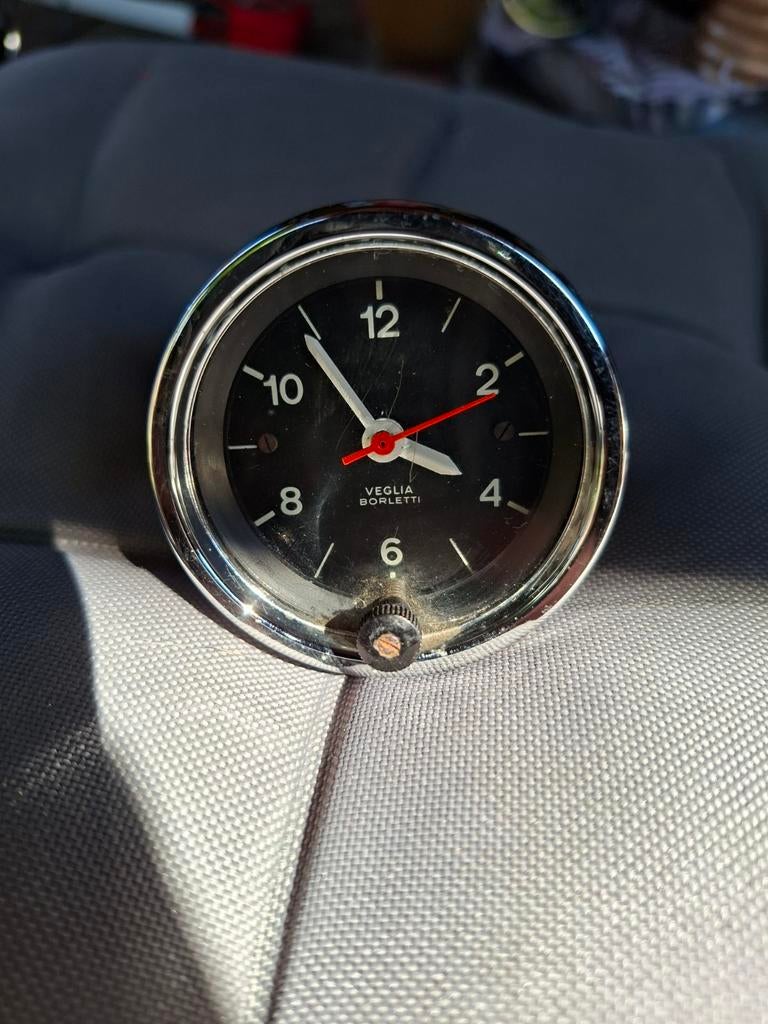 Horloge Veglia Borletti vintage voiture