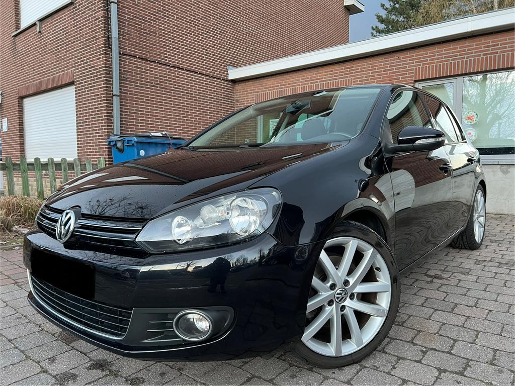 Volkswagen golf 6 1.4 benzine AUTOMAAT, Auto's, Volkswagen, Zwart, 4 cilinders, Alcantara, Zwart