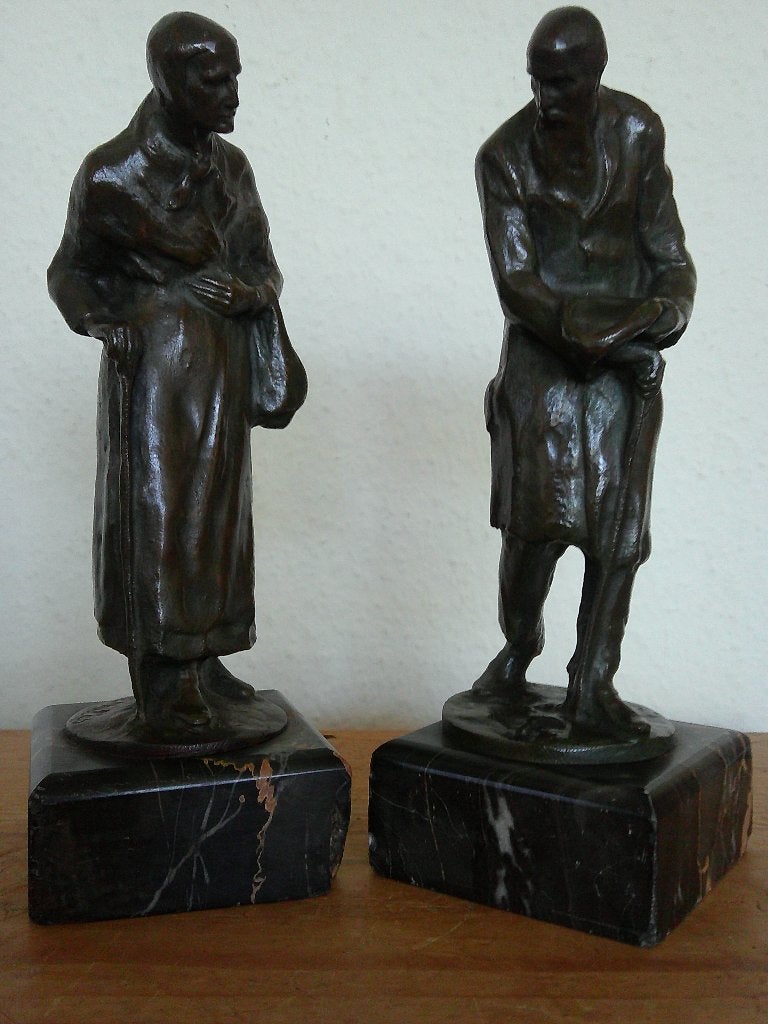 TWEEKLEURIGE GEPATINEERDE EN GESIGNEERDE BRONZEN BEELDEN., Enlèvement ou Envoi, Brun, Homme, Patiné