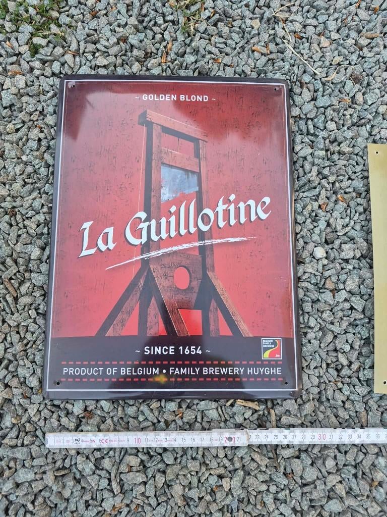 La Guillotine metalen reclamebord, Verzamelen, Ophalen, Zo goed als nieuw, Reclamebord, Plaat of Schild, Overige merken