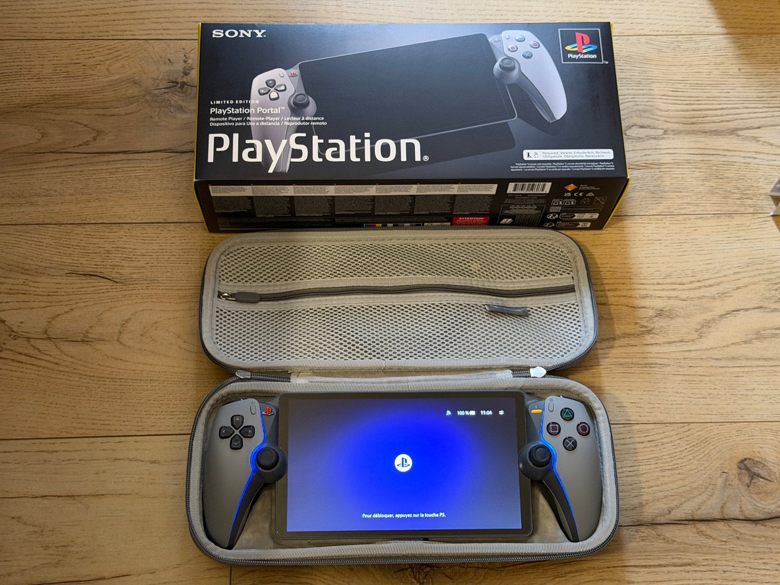 PS Portal 30th anniversary edition, Games en Spelcomputers, Spelcomputers | Overige, Ophalen of Verzenden, Zo goed als nieuw