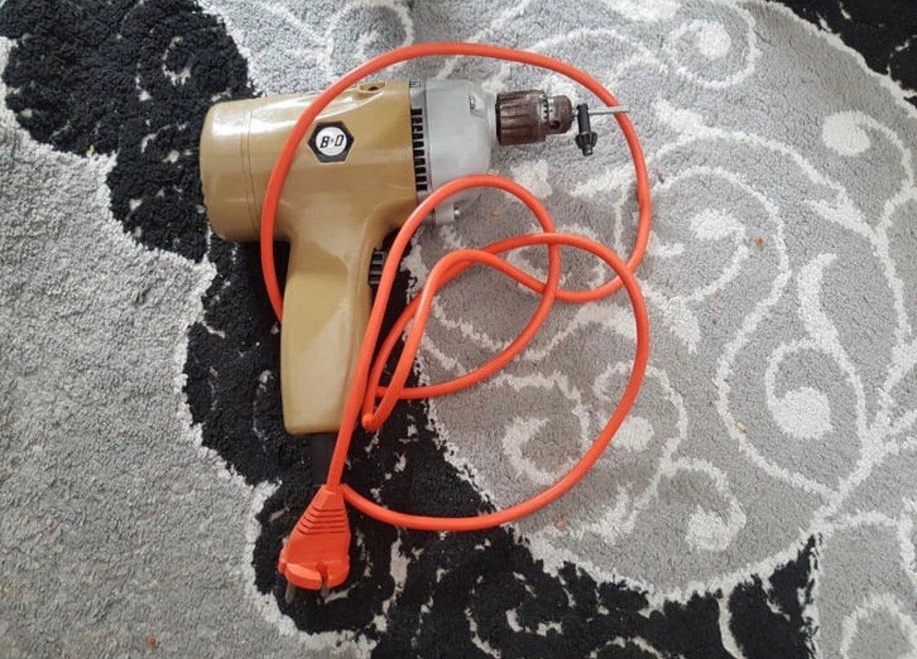 vintage elektrische handboormachine Black & Decker, Doe-het-zelf en Bouw, Gereedschap | Boormachines, Ophalen of Verzenden, Zo goed als nieuw