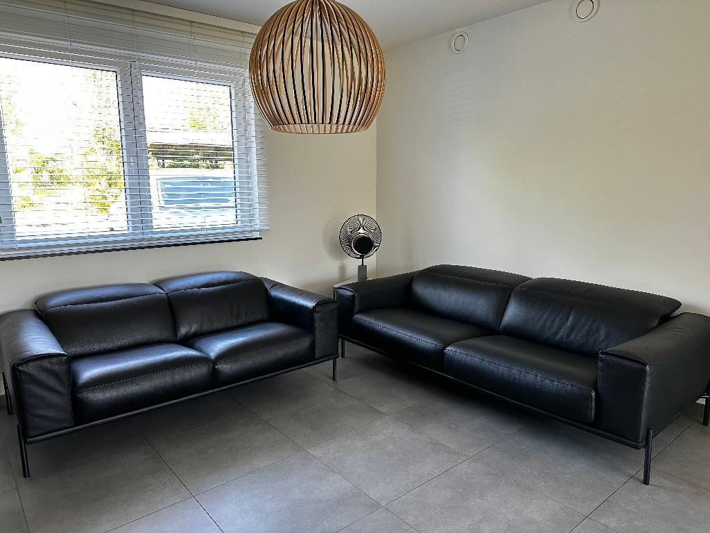 Ensemble Canapés OLTA Spectra – Cuir Noir – État Impeccable, Autres dimensions, 100 à 125 cm, Banc droit, Comme neuf