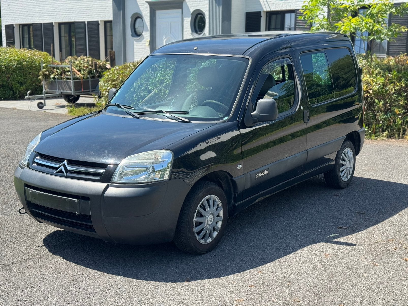 CITROËN BERLINGO / 1.4 BENZINE! / LICHTE VRACHT!, Auto's, Bestelwagens en Lichte vracht, Voorwielaandrijving, Dealer onderhouden