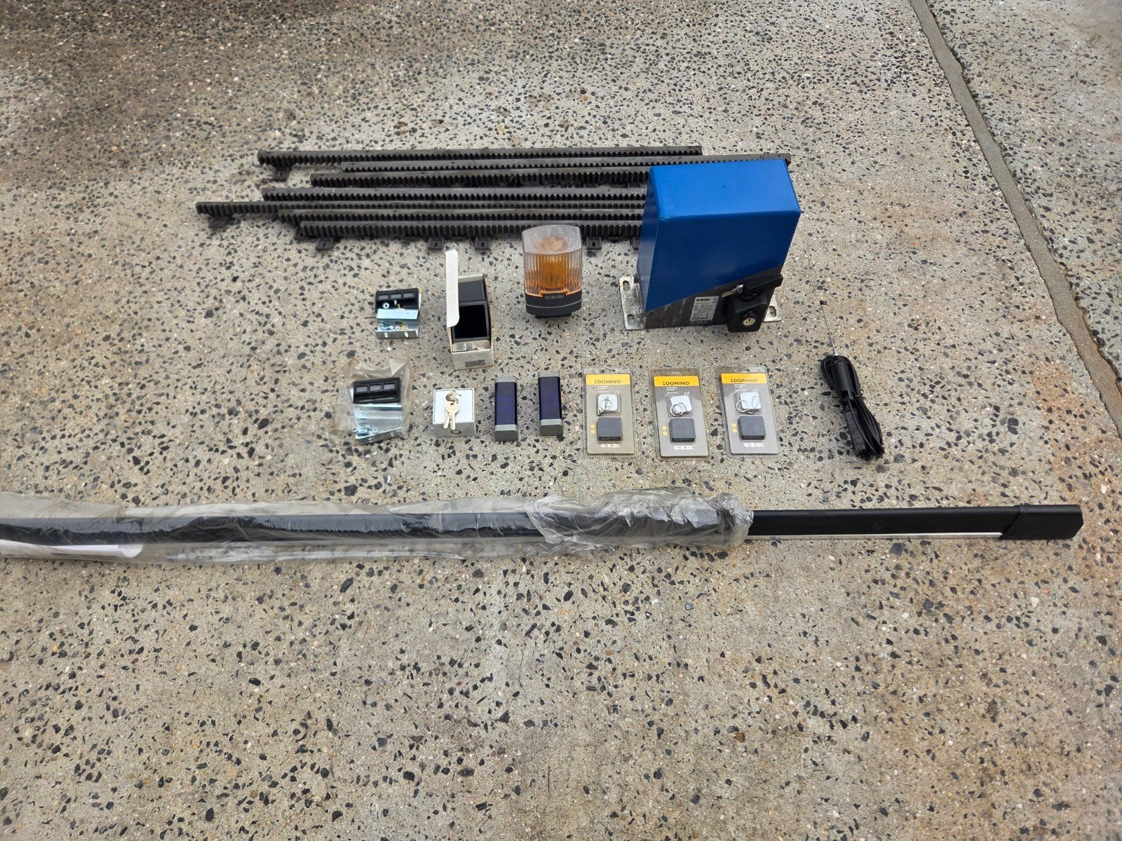 Kit moteur pour portail coulissant Gibidi., Jardin & Terrasse, Enlèvement, Comme neuf, Synthétique