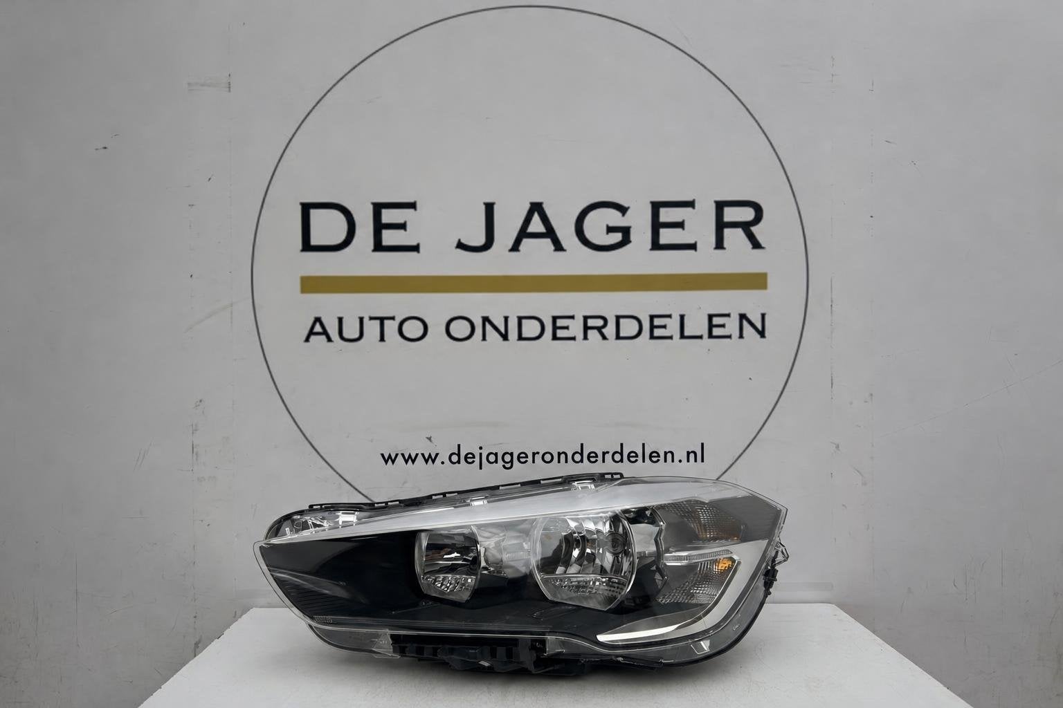 BMW X1 F48 koplamp links 7346533, Auto-onderdelen, Petuelring 130
80788  Munich, DE, Gebruikt, Info@bmw.de, BMW