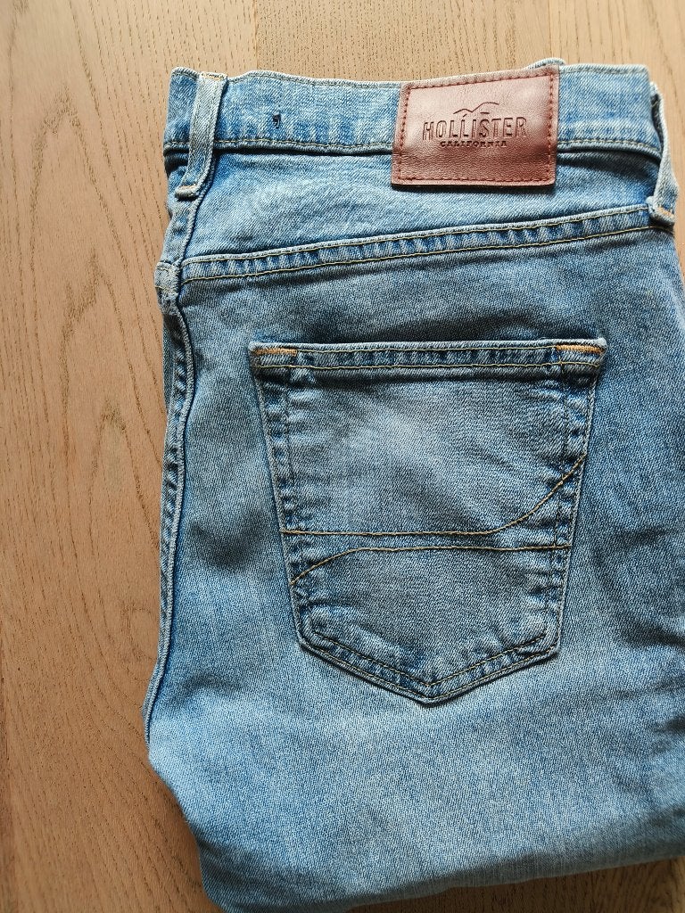 Hollister jeans broek, Ophalen, Blauw, Overige jeansmaten, Zo goed als nieuw