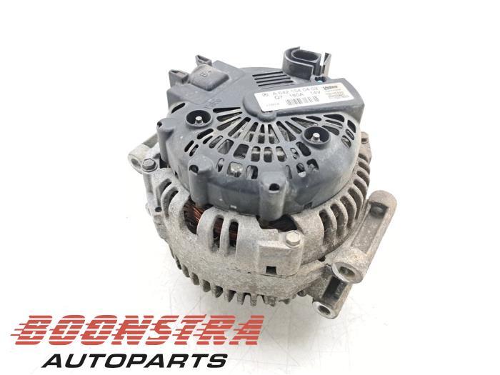 Dynamo d'un Mercedes Sprinter (Sprinter 06-), 3 mois de garantie, Utilisé, -, -