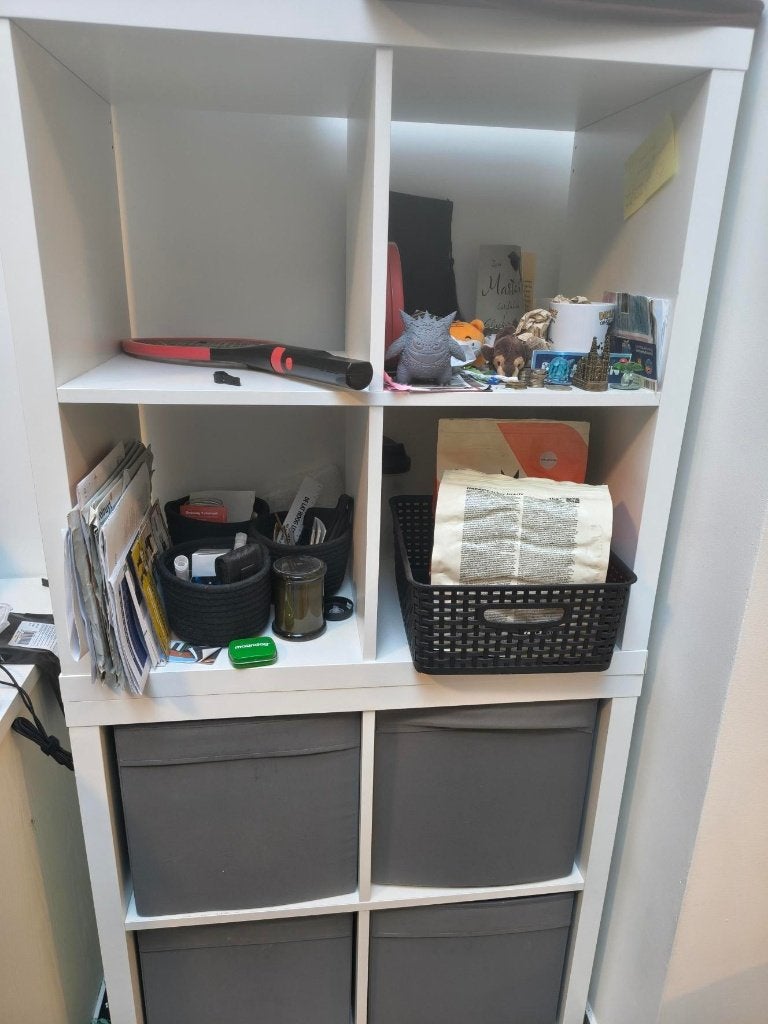 6 IKEA Kallax Shelving Units and 14 Grey Boxes, Enlèvement, Comme neuf