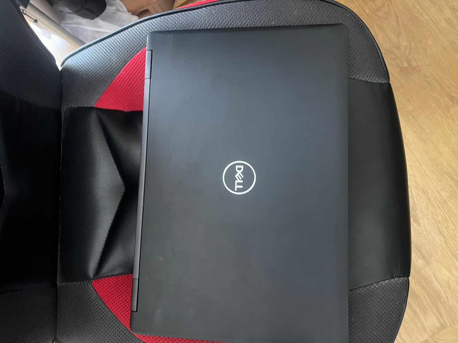 Dell 5590 i5 windows 11 256gb 16gb, Enlèvement, Comme neuf