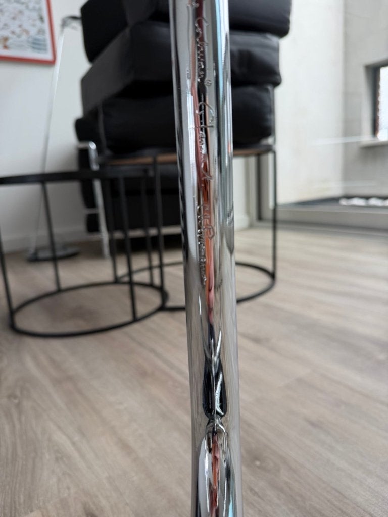 Cassina design draaistoel in zeer goede staat, Huis en Inrichting, Ophalen, Zo goed als nieuw, Zwart, Bureaukruk