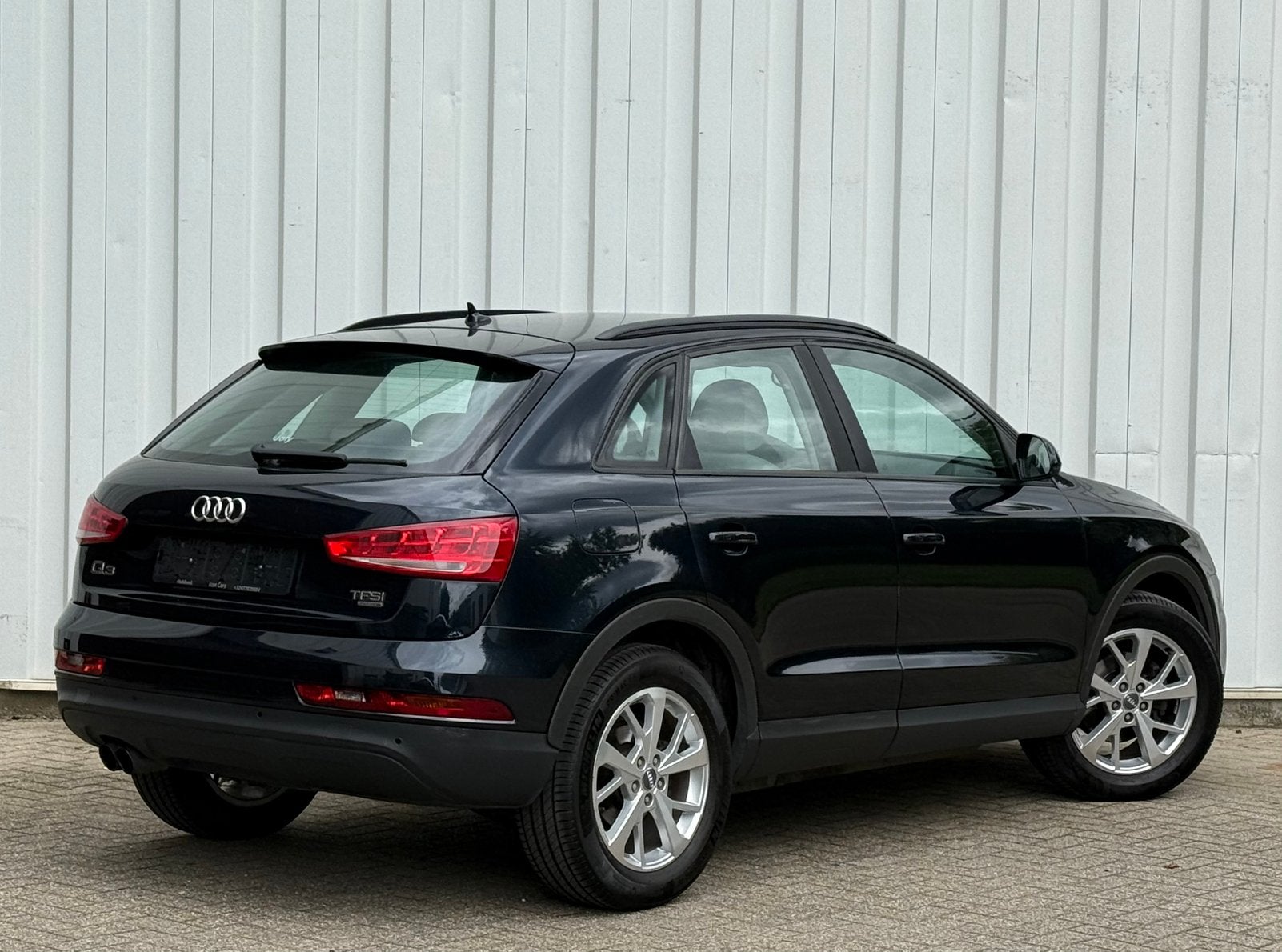 - Audi Q3 - 2.0TFSI - BJ2012 - 136.000KM - Quattro - Navi -, Auto's, Audi, Voorwielaandrijving, Euro 5, Stof, 4 cilinders