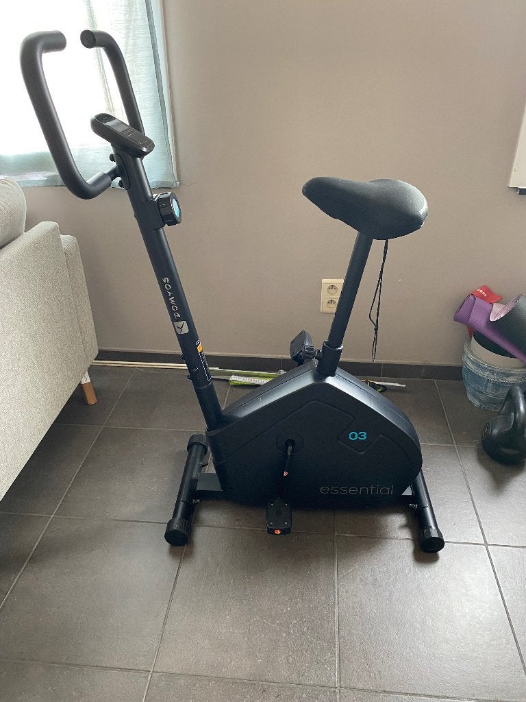 Hometrainer, Sport en Fitness, Fitnessapparatuur, Ophalen of Verzenden, Zo goed als nieuw, Hometrainer