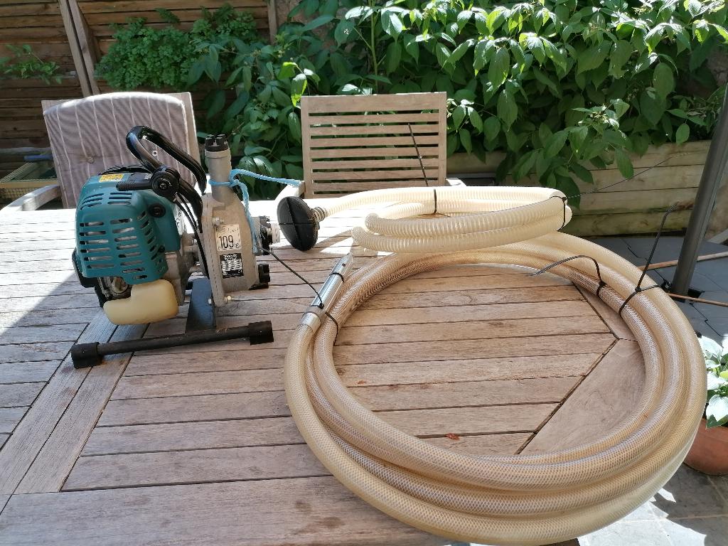 Waterpomp 4-takt Makita, Ophalen, Gebruikt, Besproeiingspomp