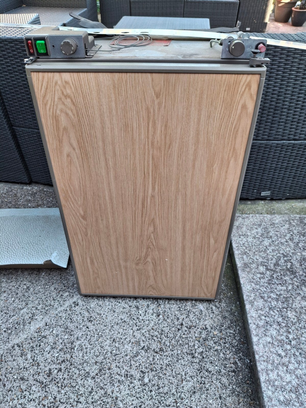 Inbouw koelkast Electrolux, Enlèvement