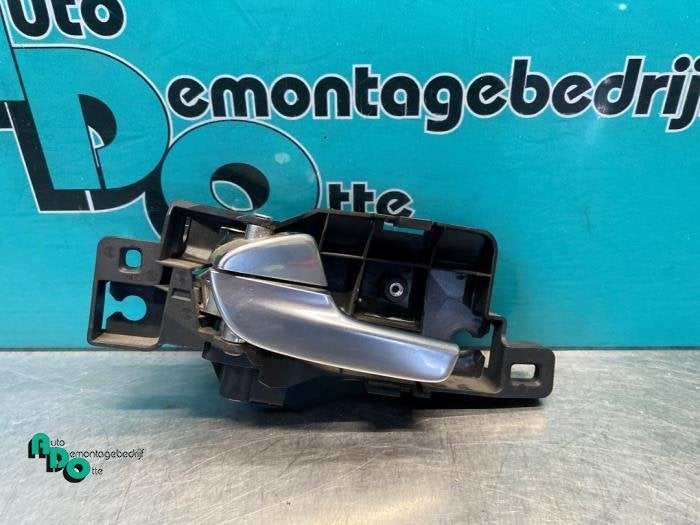 Poignée portière 4portes avant gauche d'un Ford Mondeo (Mo, -, 3 mois de garantie, -, -