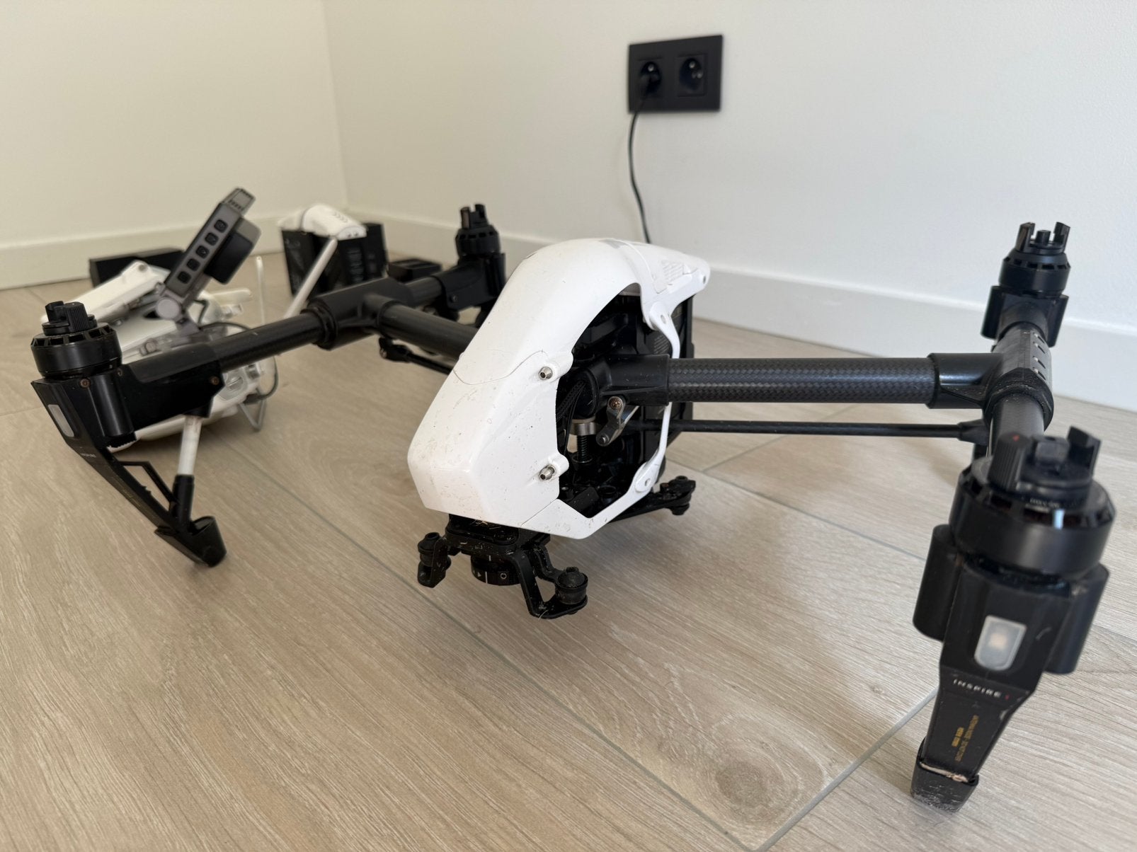 DJI Inspire 1, Drone avec caméra, Moins de 15 minutes, Enlèvement ou Envoi, Sans caméra