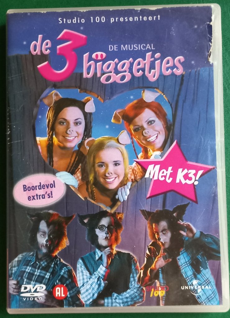 K3 - De 3 Biggetjes - De Musical, Cd's en Dvd's, Alle leeftijden, Zo goed als nieuw, Show, Avontuur