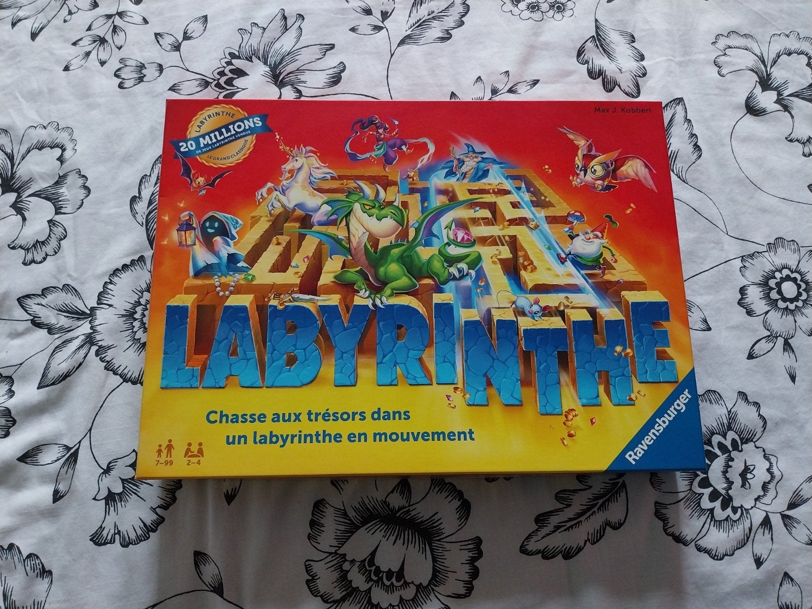 Ravensburger Maze speldoos, Hobby en Vrije tijd, Gezelschapsspellen | Bordspellen, Ophalen, Zo goed als nieuw