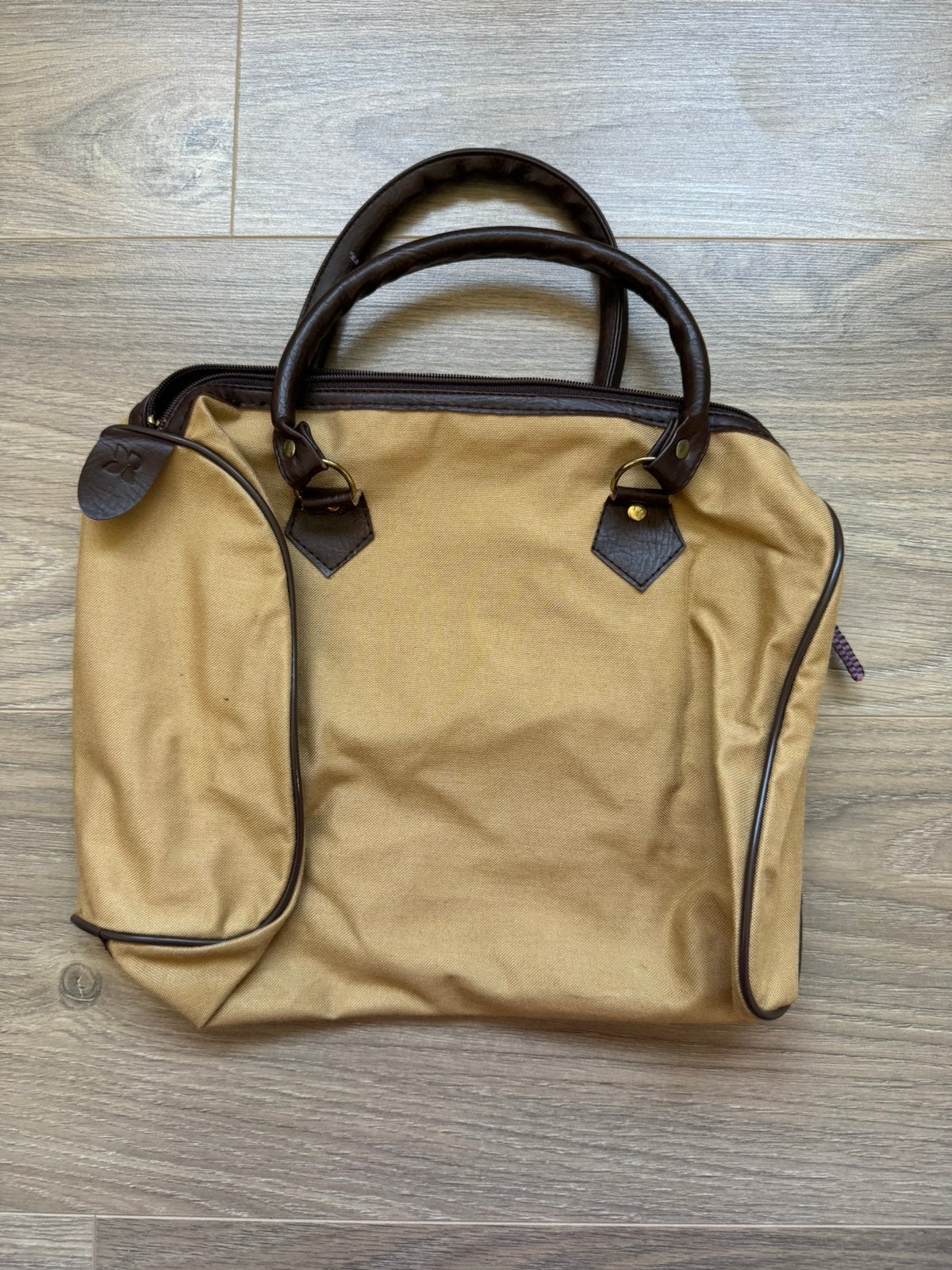 Sac à main beige aux accents bruns, Envoi, Utilisé, Beige, Sac à main