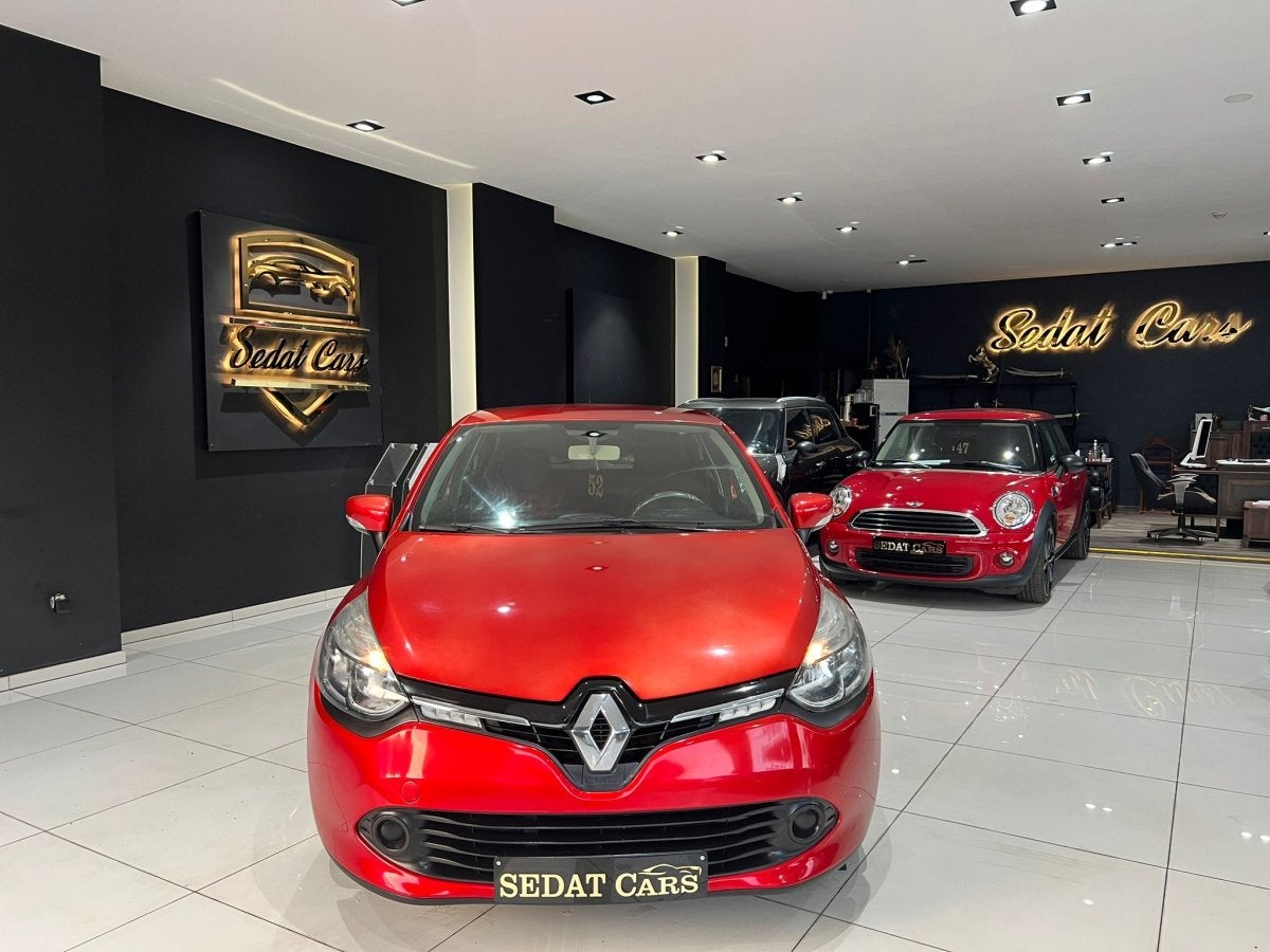 Renault Clio, Autos, Rouge, Euro 5, Achat, Entreprise