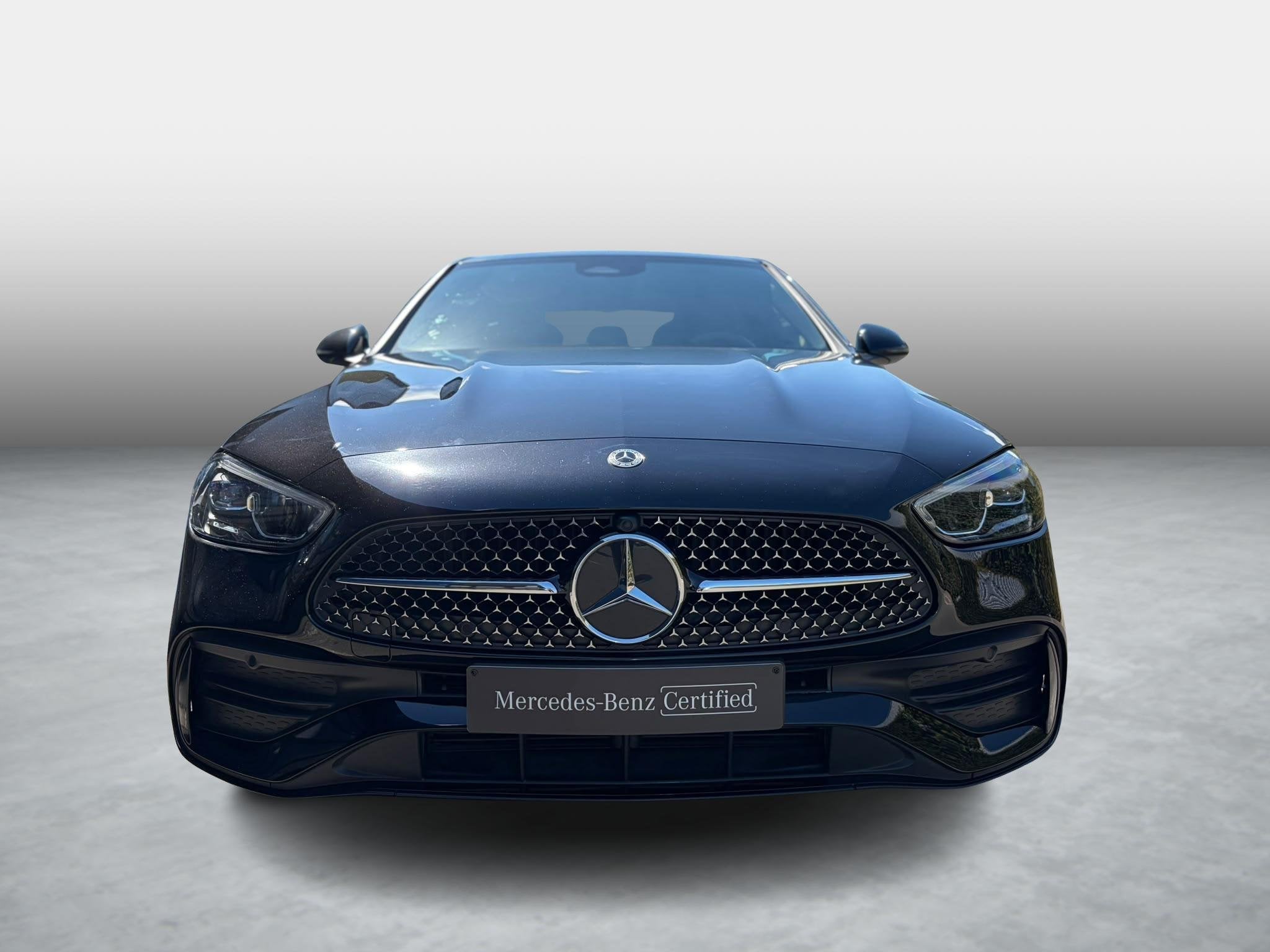 Mercedes-Benz C-Klasse 300 e AMG Line + CARPLAY + LED + CAME, Autos, Achat, 1800 kg, 4 portes, Noir