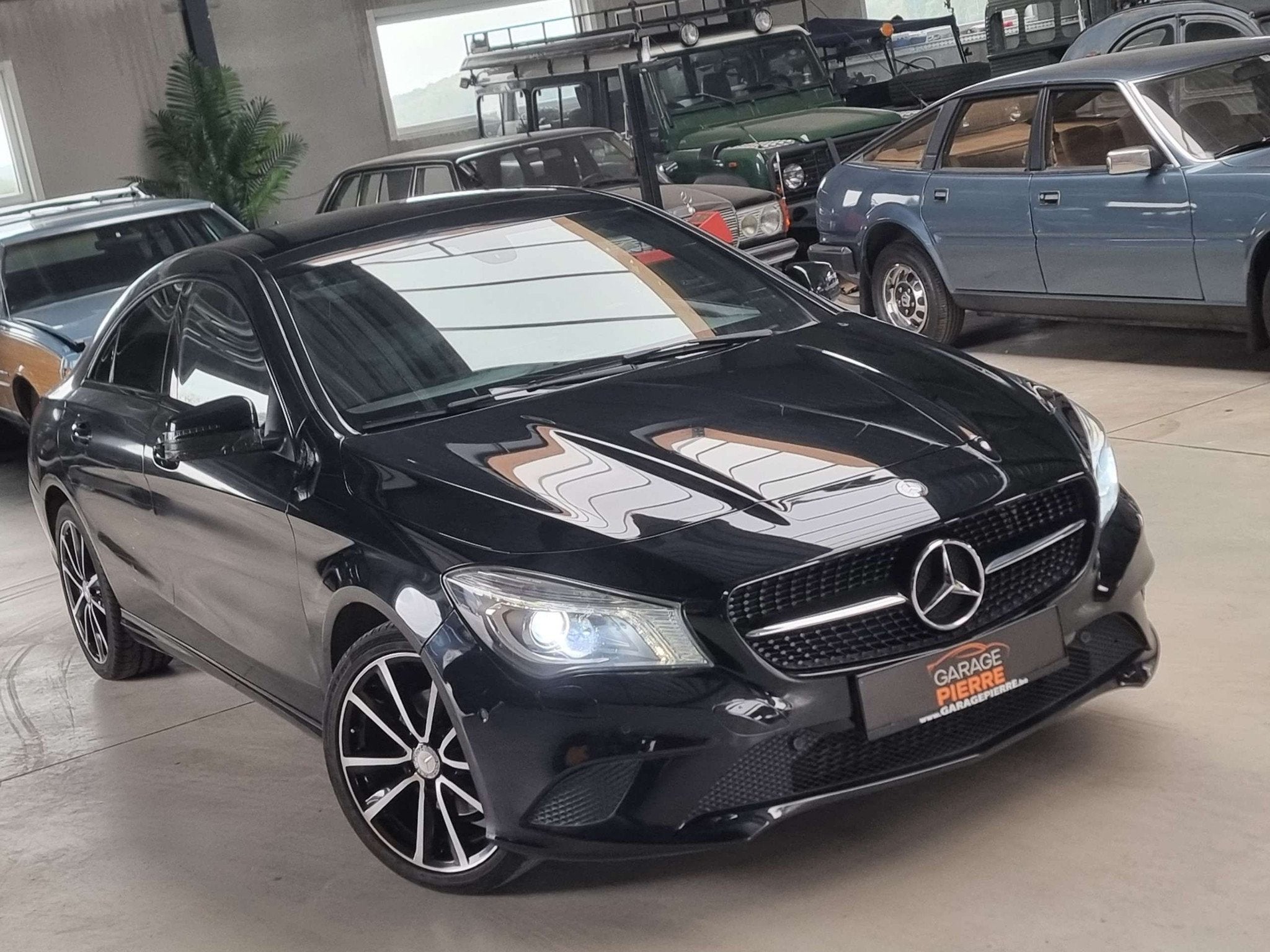 Mercedes-Benz CLA-Klasse 220 CLA 220 *CUIR *XENON *1ER PROPR, Auto's, Automaat, Gebruikt, 4 cilinders, https://public.car-pass.be/vhr/25aafcfe-6cc8-40d6-8047-893f97cc3b9c