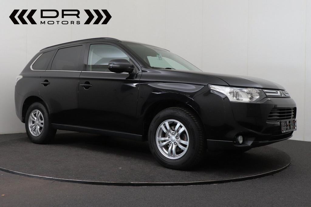 Mitsubishi Outlander LEDER-VARWARMDE ZETELS - CAMERA, Autos, Mitsubishi, 0 kg, Euro 5, Achat, Outlander