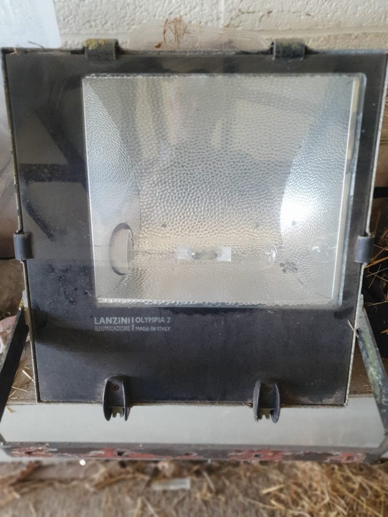 2 stuks ontladingslichten 400w, Doe-het-zelf en Bouw, Ophalen, Gebruikt, 200 tot 500 watt, Lamp met armatuur