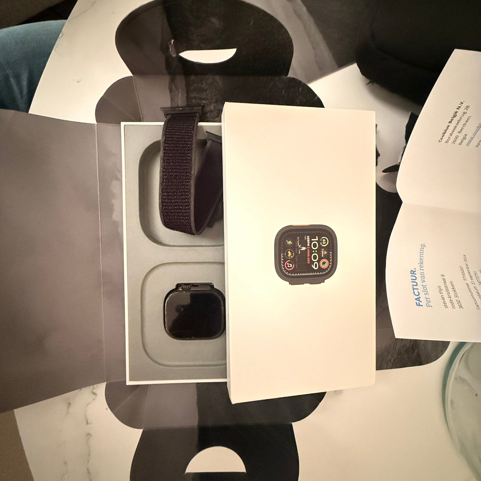 Apple Watch Ultra 2 (49mm, Titane Noir) + Facture Coolblue, Étanche, IOS, Enlèvement, Utilisé
