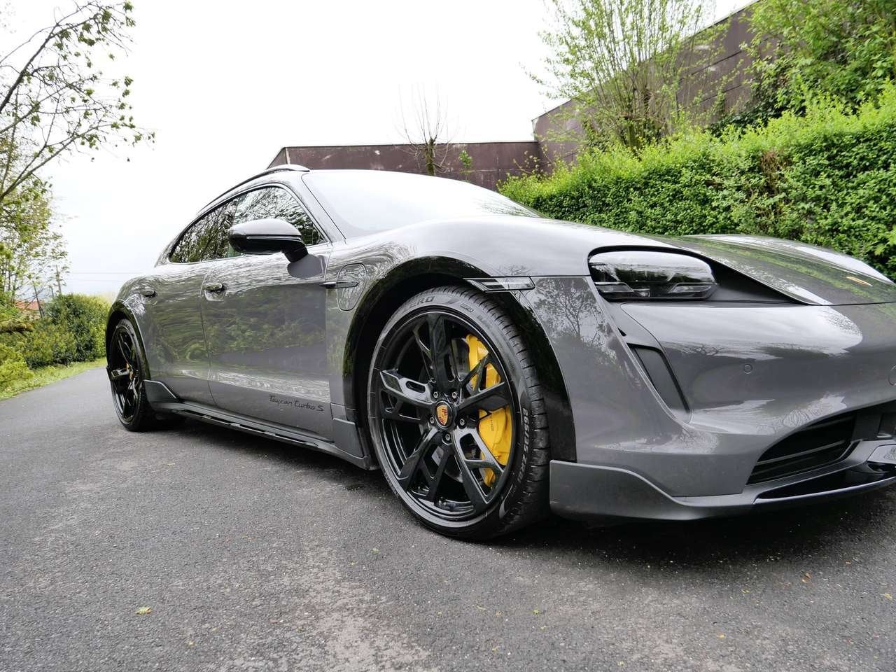 Porsche Taycan Turbo S Cross Turismo, 763pk, Argent ou Gris, Euro 6, 0 kg, Break