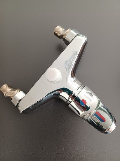 Nieuwe badkamerkraan, Doe-het-zelf en Bouw, Sanitair, Ophalen, Nieuw, Chroom